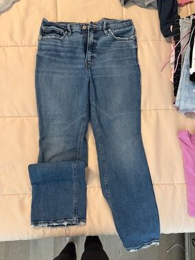 Good American Medium Blue Straight-Leg Jeans